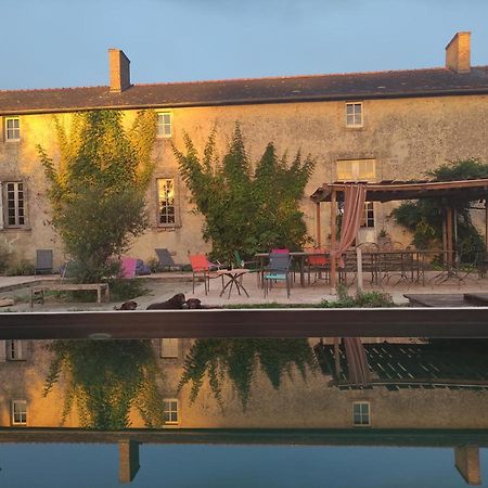 Le Manoir De Gatines Panzió Tigné Kültér fotó