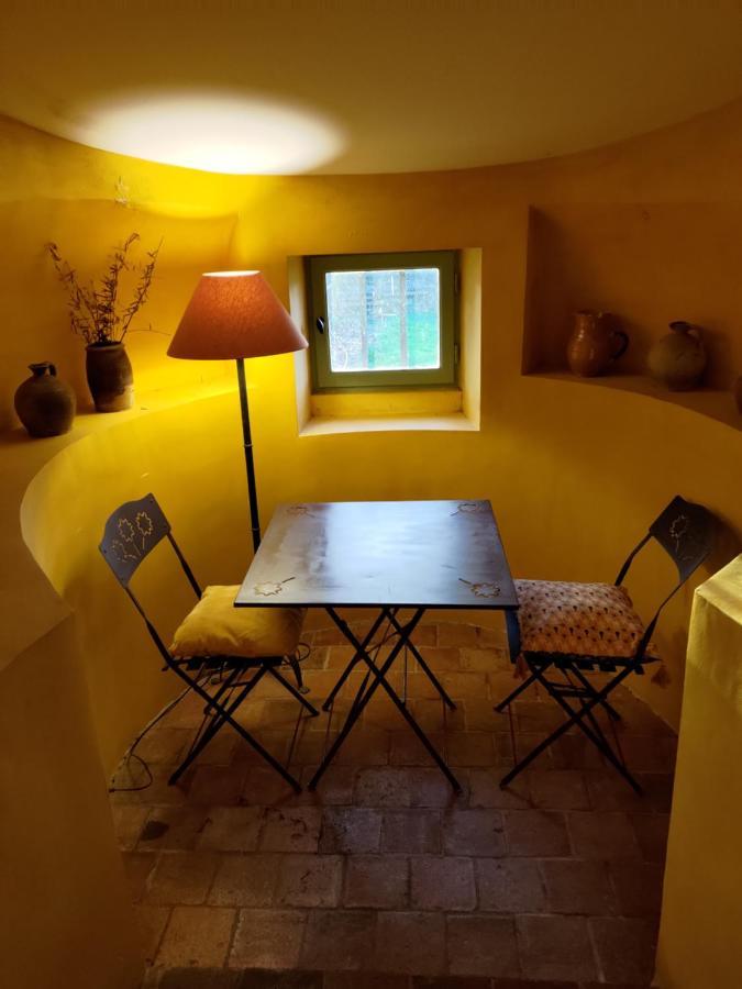 Le Manoir De Gatines Panzió Tigné Kültér fotó