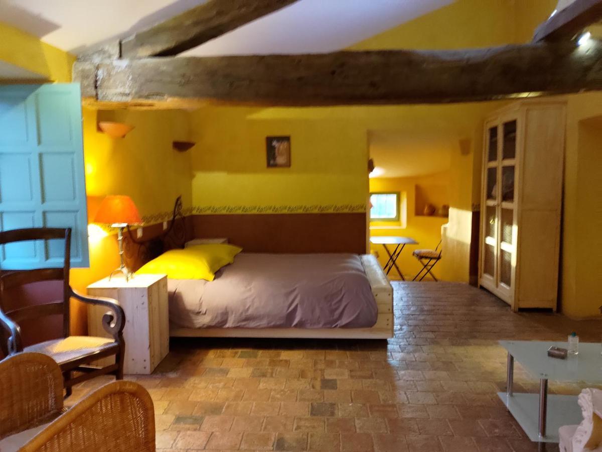 Le Manoir De Gatines Panzió Tigné Kültér fotó