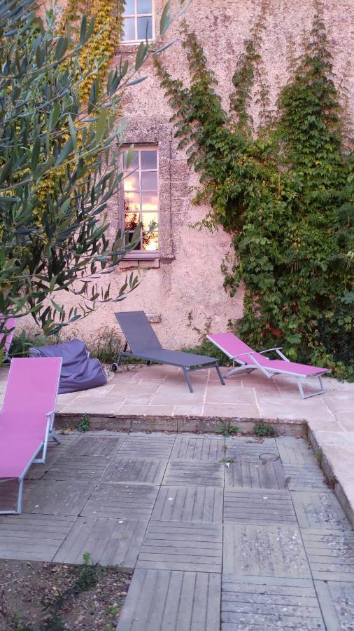 Le Manoir De Gatines Panzió Tigné Kültér fotó