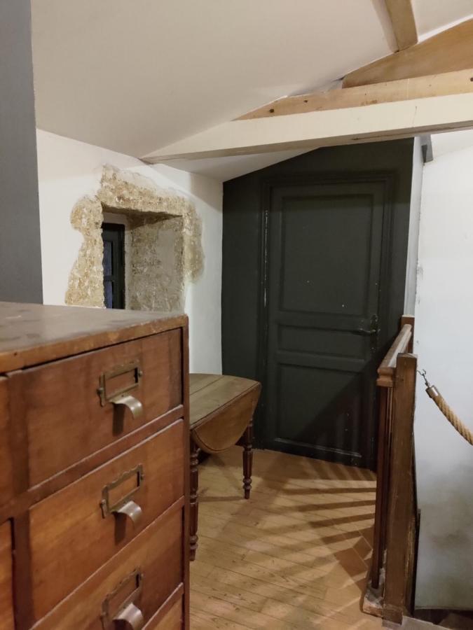 Le Manoir De Gatines Panzió Tigné Kültér fotó